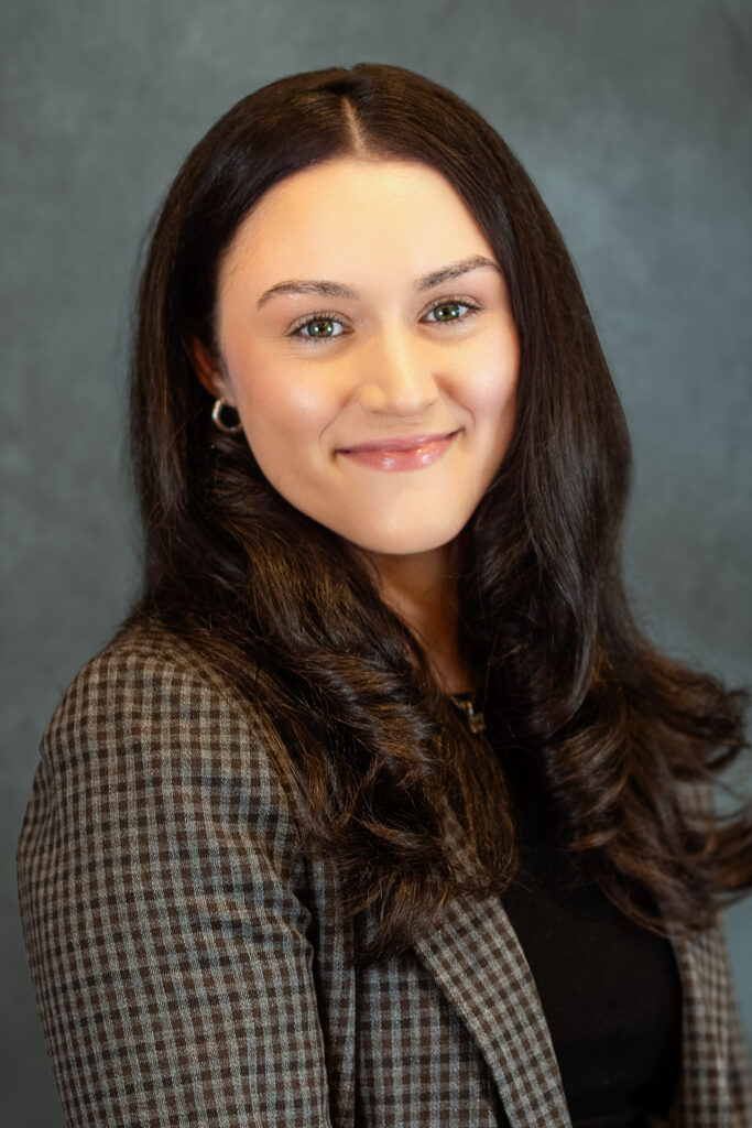 Gia Headshot